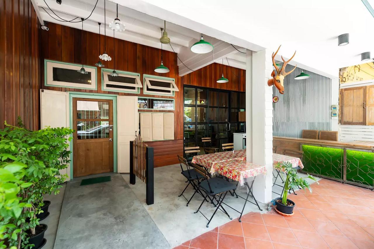 Home & Hashery Boutique House Bangkok Exterior photo
